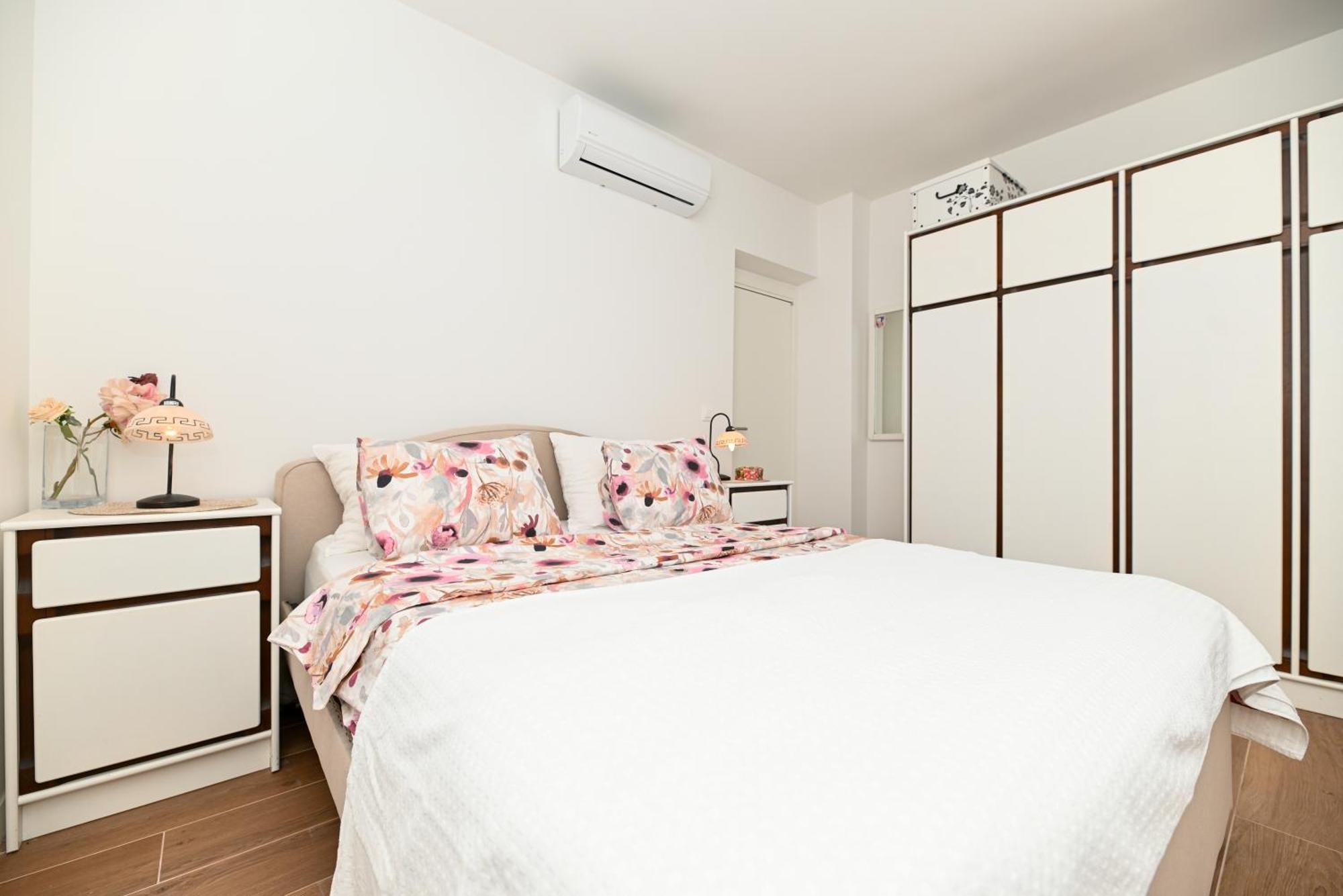 Downtown Apartments Maar Trogir Habitación foto